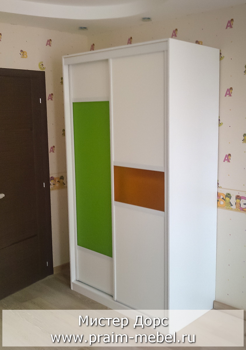 Отдельно стоящий шкаф-купе в детскую комнату Авторская — мебель Mr ...