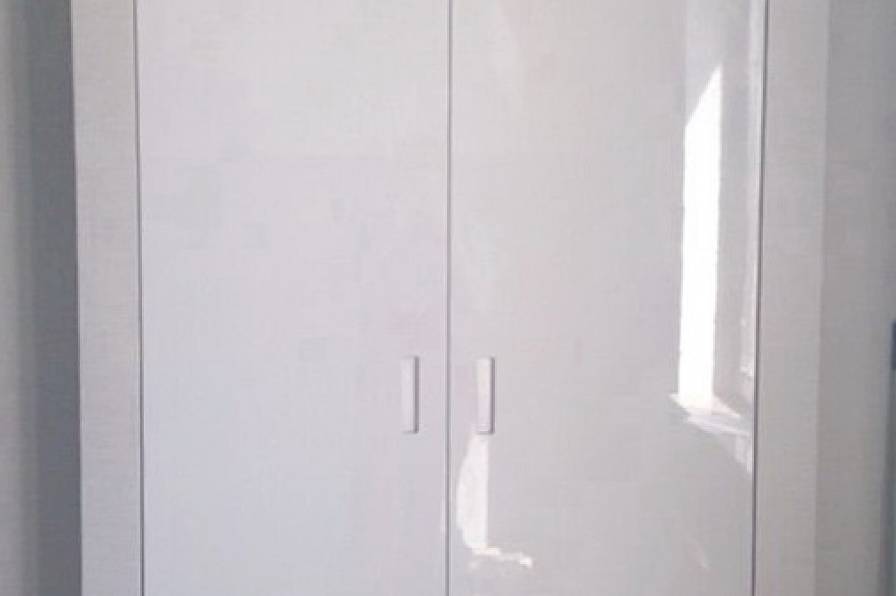 Шкаф корпусный из серии «Дей систем» от торговой марки Мистер Дорс.