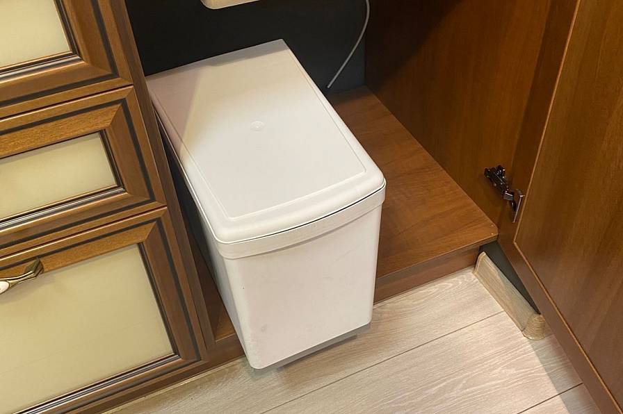 Кухня Классика Мистер Дорс/Орех Антик