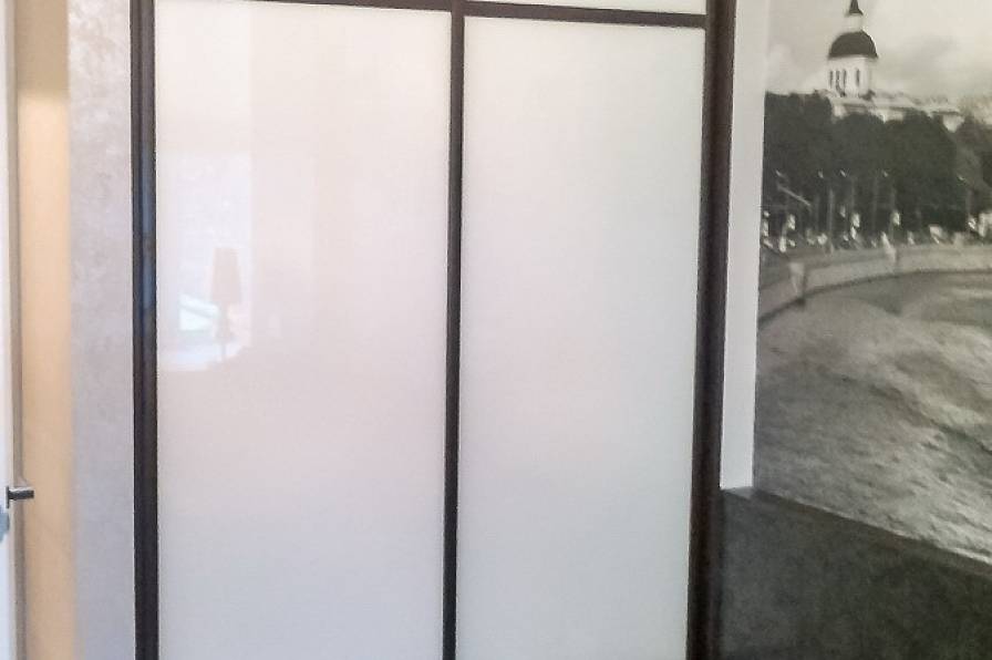 Шкаф-купе Мистер Дорс c дверьми «Арредо»