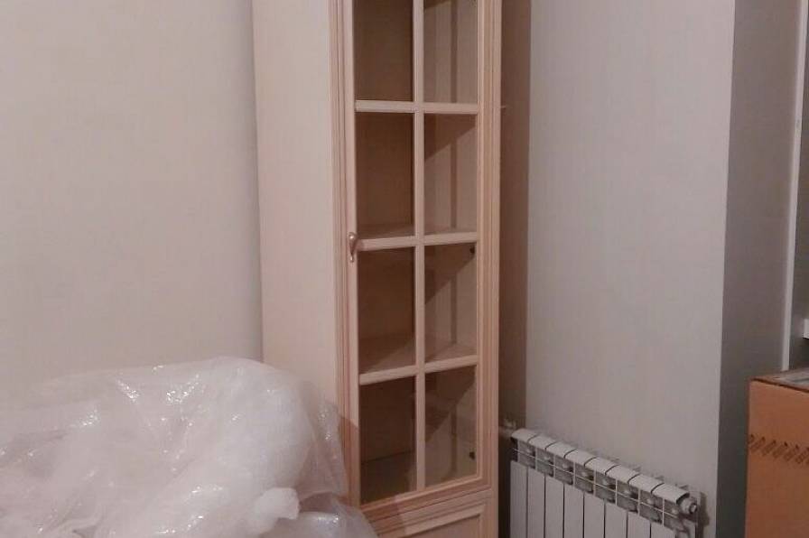 Шкаф классический.