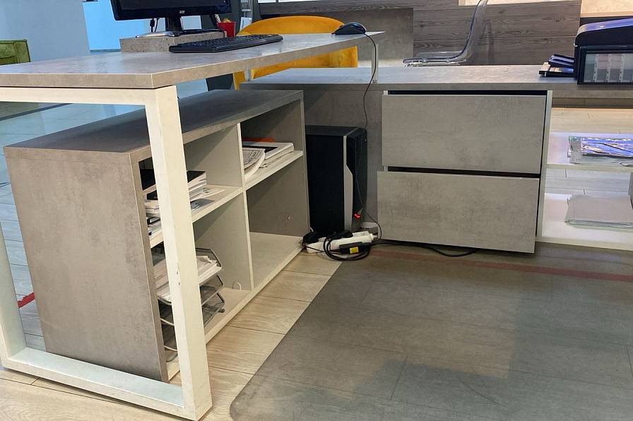 РАБОЧЕЕ МЕСТО/СТОЛ №2 угловой с тумбой