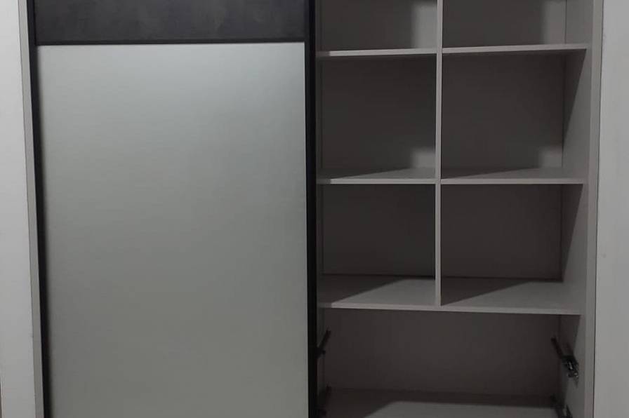 Встроенный шкаф-купе (Звездный)