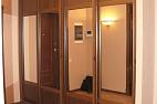 Встроенный шкаф-купе в классическом стиле на заказ